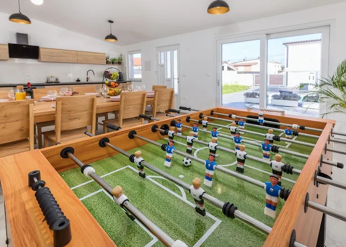וילה B 2 With Pool And Playground *