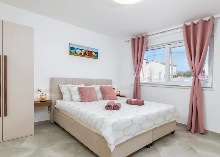 וילה B 2 With Pool And Playground